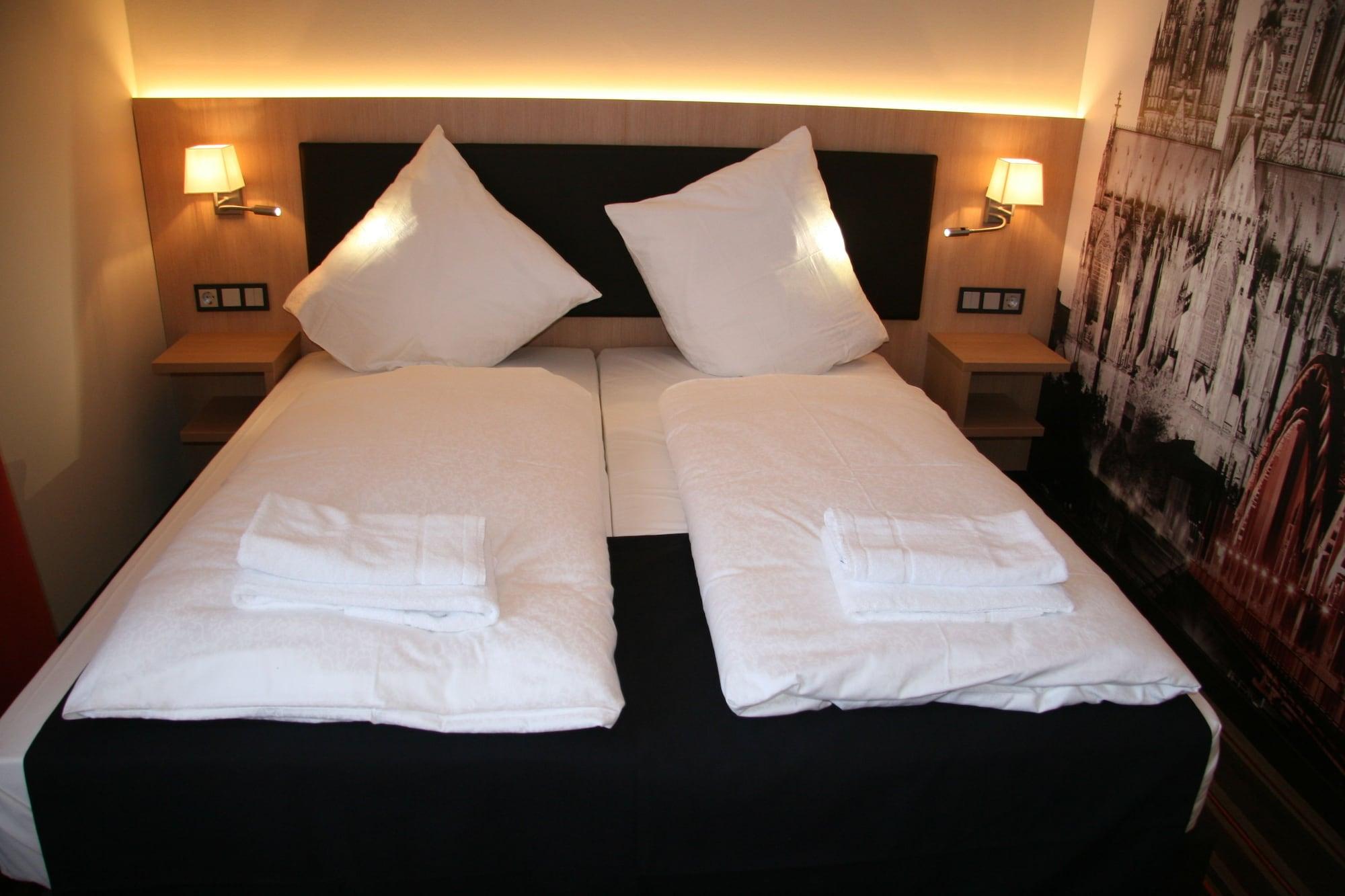 Hotel Fortune Cologne Exterior photo